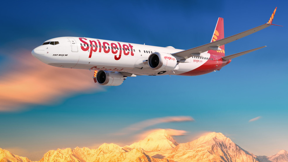 डूबती हुई एयरलाइन्स Go First को खरीदना चाहती है SpiceJet, हो सकती है बड़ी डील